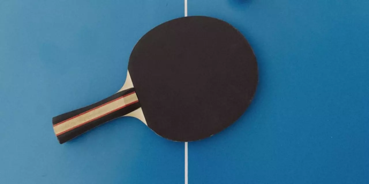 Tischtennis-Schwierigkeiten im Vergleich zu traditionellem Tennis